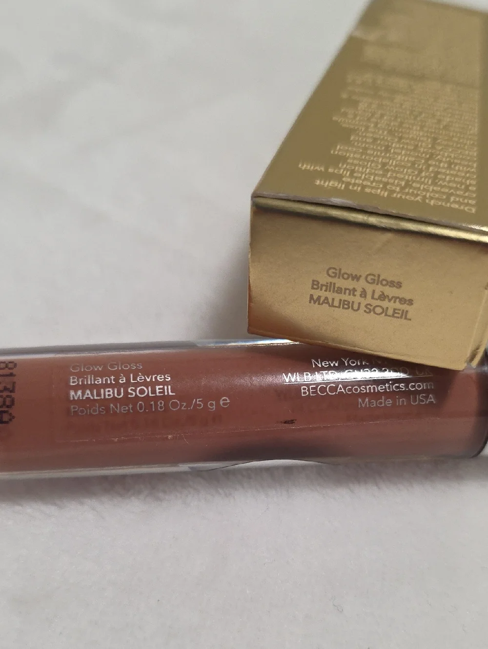 NIB BECCA x Chrissy Teigen Glow Lip Gloss in Malibu Soleil